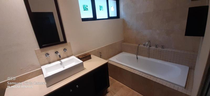 To Let 2 Bedroom Property for Rent in Houghton Estate Gauteng