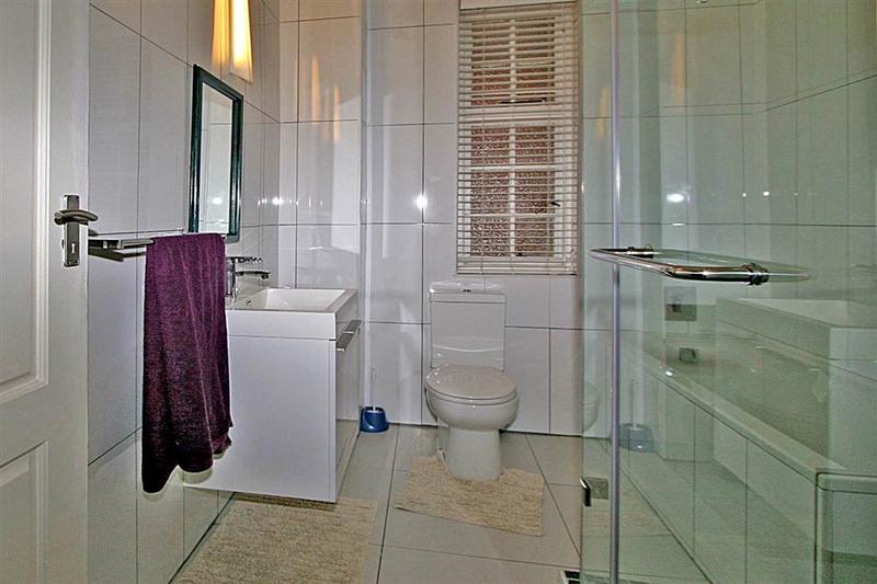 To Let 2 Bedroom Property for Rent in Killarney Gauteng