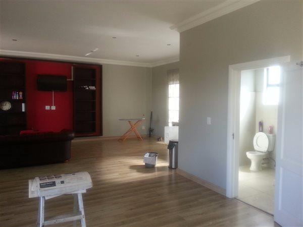 To Let 8 Bedroom Property for Rent in Melrose Gauteng
