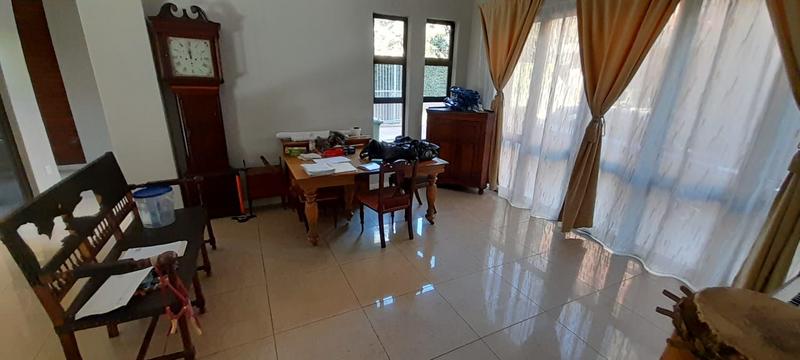 To Let 8 Bedroom Property for Rent in Melrose Gauteng