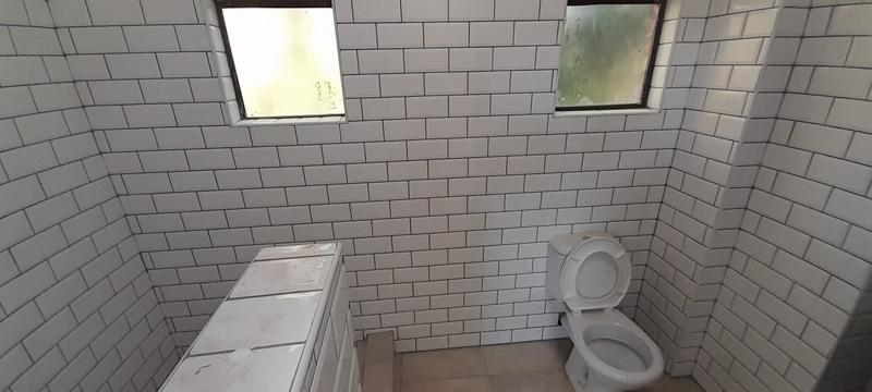 To Let 8 Bedroom Property for Rent in Melrose Gauteng