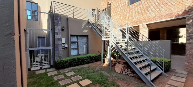 To Let 8 Bedroom Property for Rent in Melrose North Gauteng