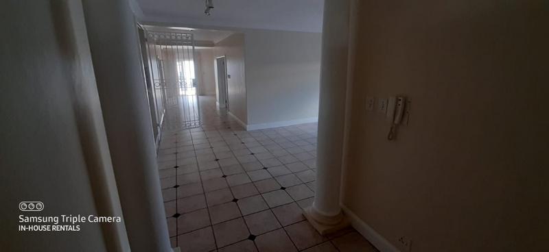 To Let 3 Bedroom Property for Rent in Melrose North Gauteng