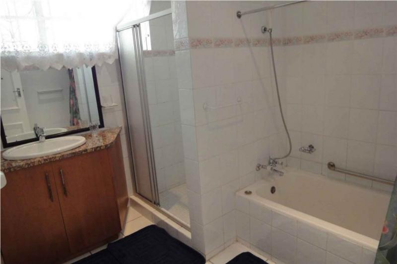 3 Bedroom Property for Sale in Melrose North Gauteng