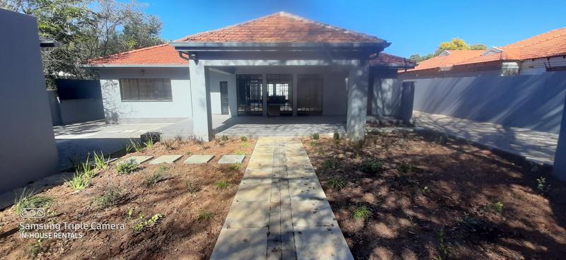 To Let 3 Bedroom Property for Rent in Parkwood Gauteng