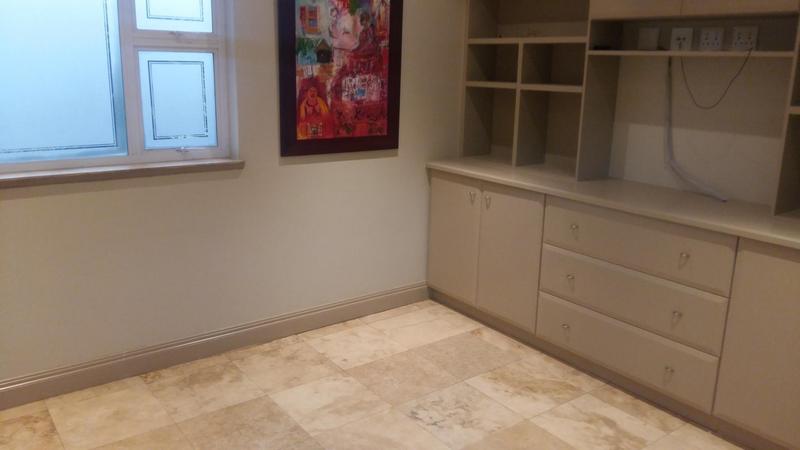 To Let 5 Bedroom Property for Rent in Atholl Gauteng