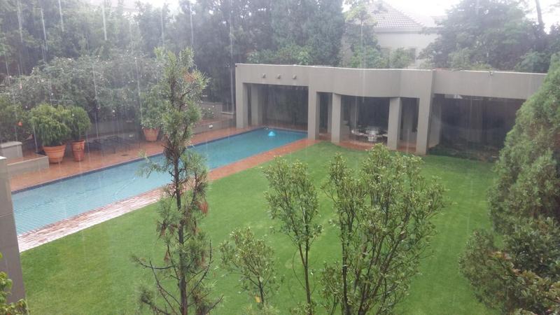 To Let 5 Bedroom Property for Rent in Atholl Gauteng