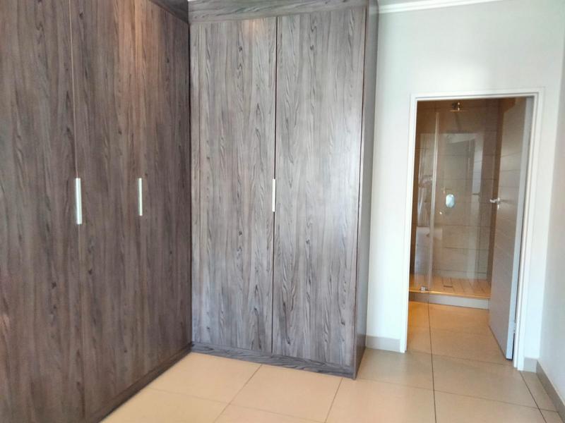 To Let 2 Bedroom Property for Rent in Atholl Gauteng