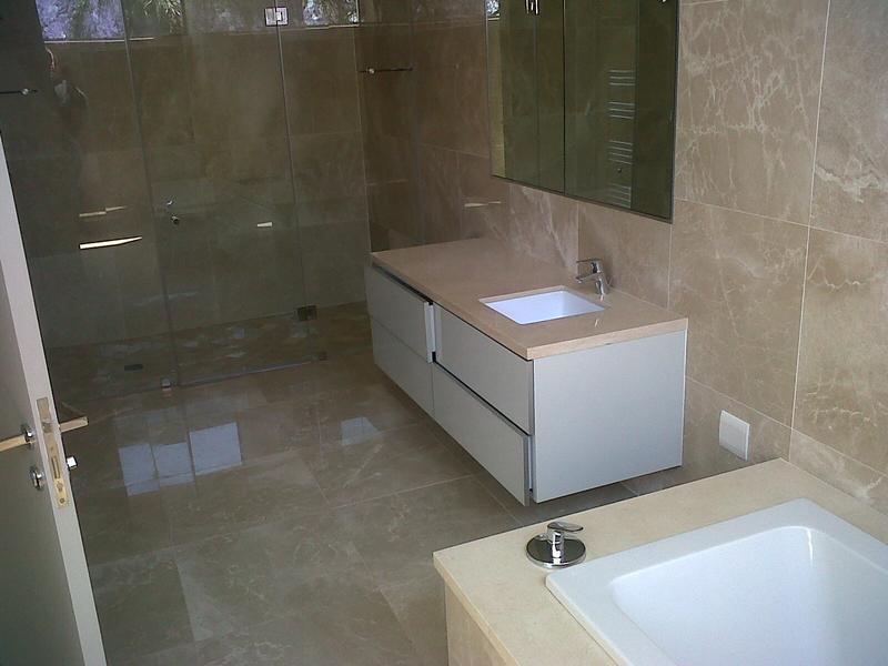 To Let 4 Bedroom Property for Rent in Atholl Gauteng