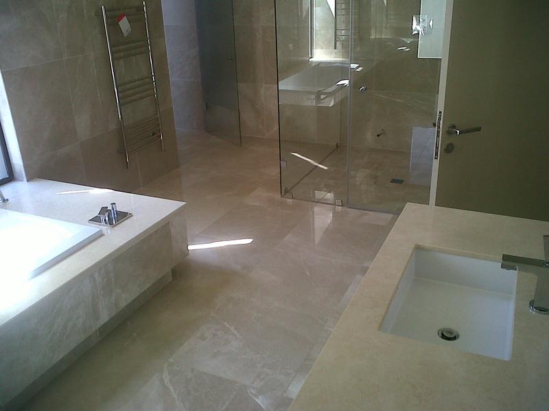 To Let 4 Bedroom Property for Rent in Atholl Gauteng