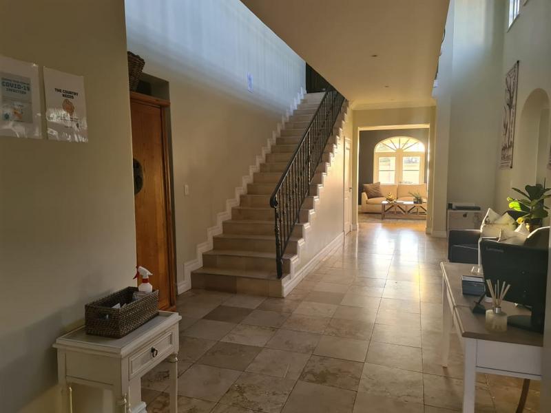 5 Bedroom Property for Sale in Hyde Park Gauteng