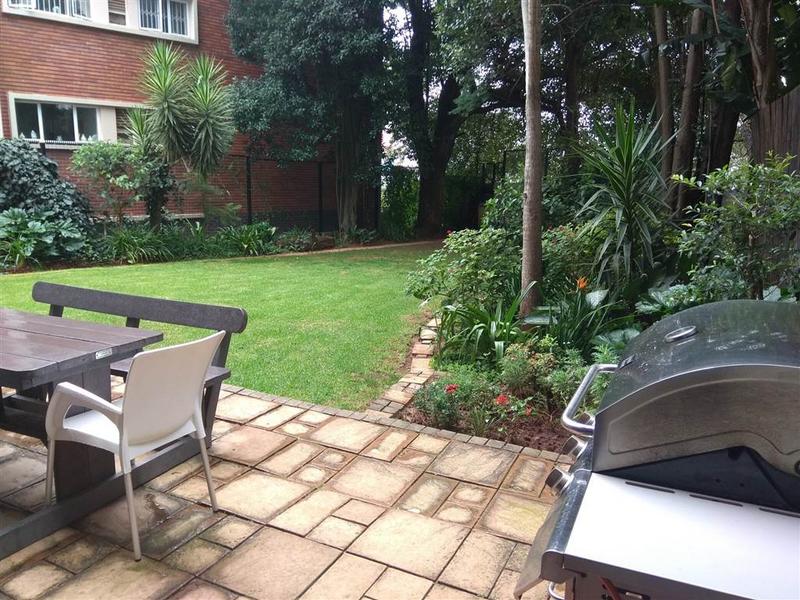 3 Bedroom Property for Sale in Illovo Gauteng