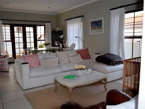 To Let 3 Bedroom Property for Rent in Morningside Gauteng