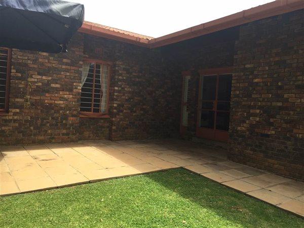To Let 3 Bedroom Property for Rent in Morningside Gauteng