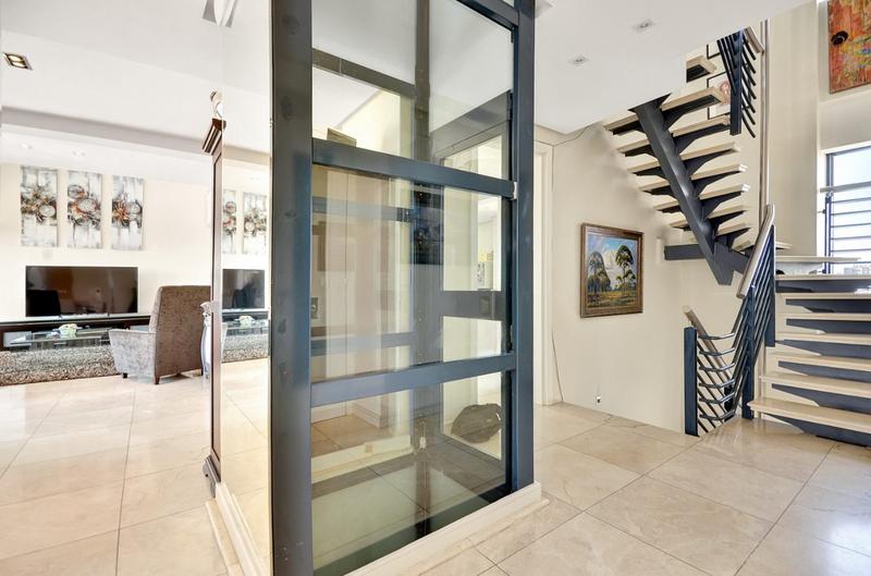 To Let 4 Bedroom Property for Rent in Morningside Gauteng