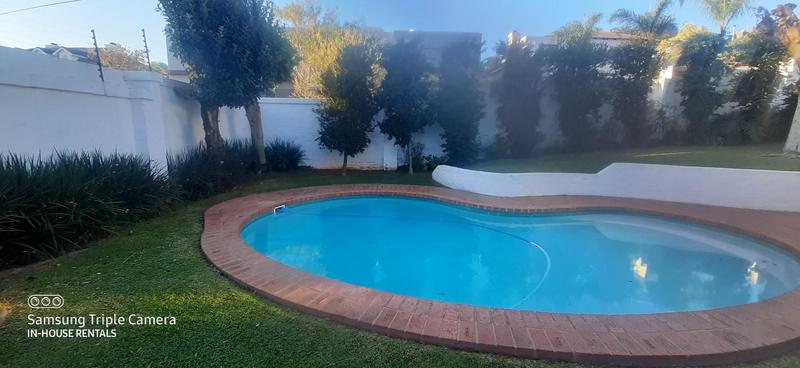 To Let 4 Bedroom Property for Rent in Morningside Gauteng