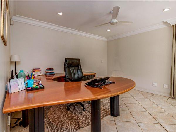 To Let 3 Bedroom Property for Rent in River Club Gauteng