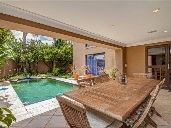 To Let 3 Bedroom Property for Rent in River Club Gauteng