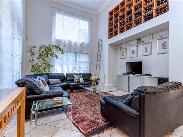 To Let 3 Bedroom Property for Rent in River Club Gauteng