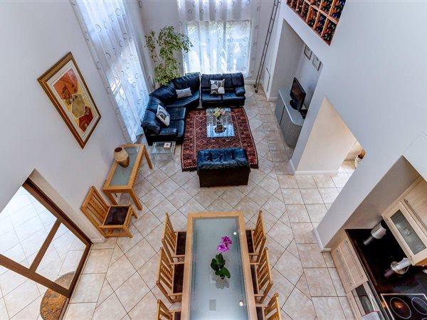 To Let 3 Bedroom Property for Rent in River Club Gauteng