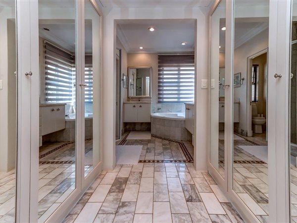 To Let 3 Bedroom Property for Rent in River Club Gauteng