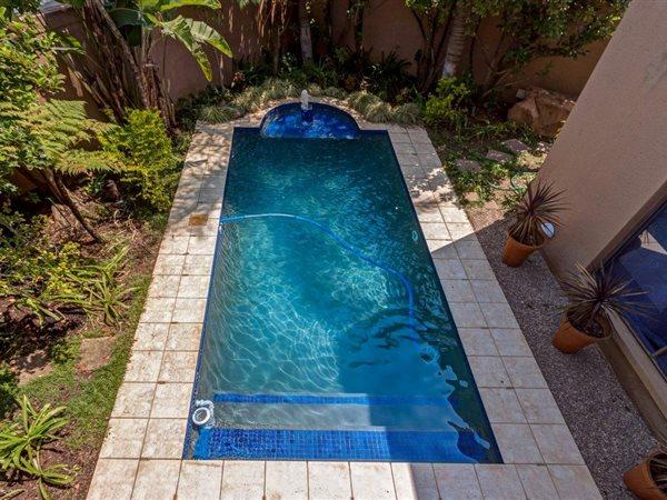 To Let 3 Bedroom Property for Rent in River Club Gauteng