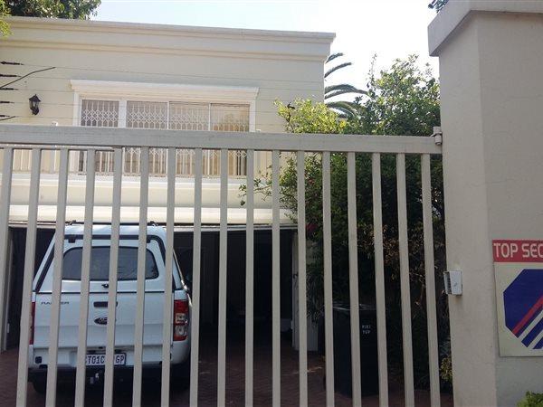 4 Bedroom Property for Sale in Sandhurst Gauteng