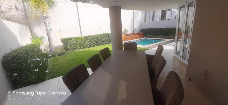 3 Bedroom Property for Sale in Sandhurst Gauteng