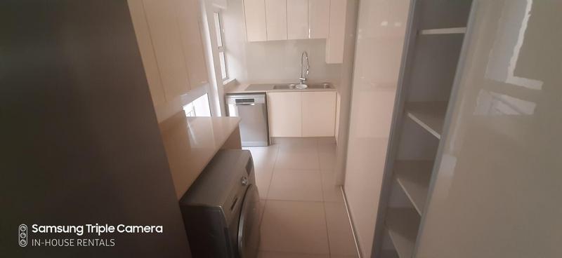 3 Bedroom Property for Sale in Sandhurst Gauteng