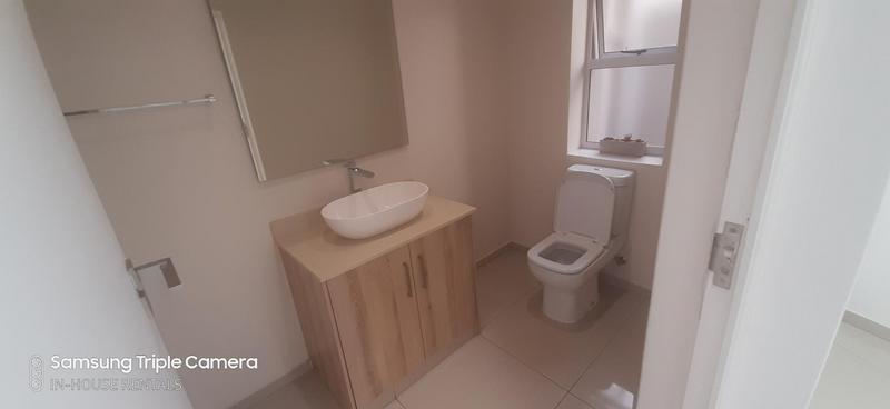 3 Bedroom Property for Sale in Sandhurst Gauteng