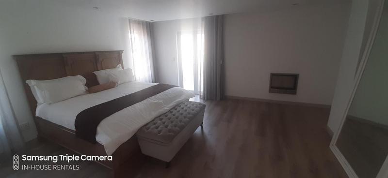 3 Bedroom Property for Sale in Sandhurst Gauteng