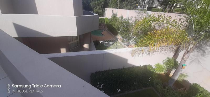 3 Bedroom Property for Sale in Sandhurst Gauteng