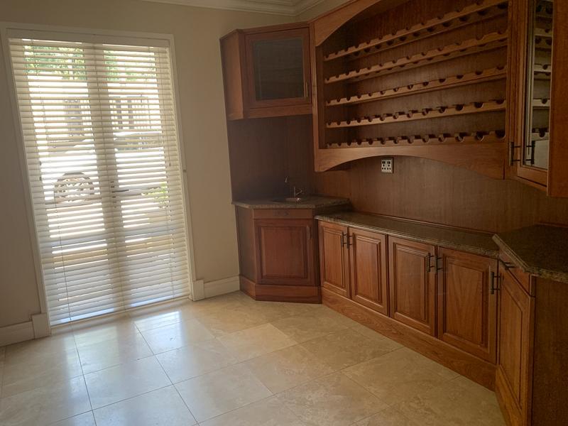 5 Bedroom Property for Sale in Sandhurst Gauteng