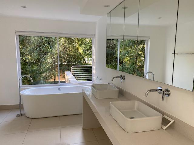 4 Bedroom Property for Sale in Sandhurst Gauteng