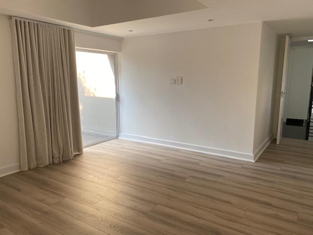 4 Bedroom Property for Sale in Sandhurst Gauteng