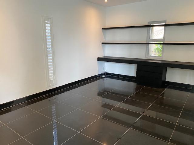 4 Bedroom Property for Sale in Sandhurst Gauteng