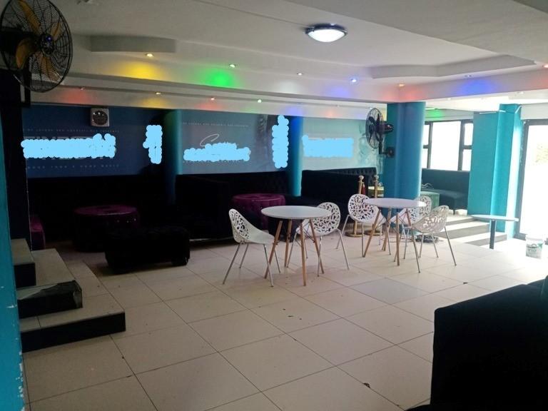 5 Bedroom Property for Sale in Diepkloof Zone 4 Gauteng