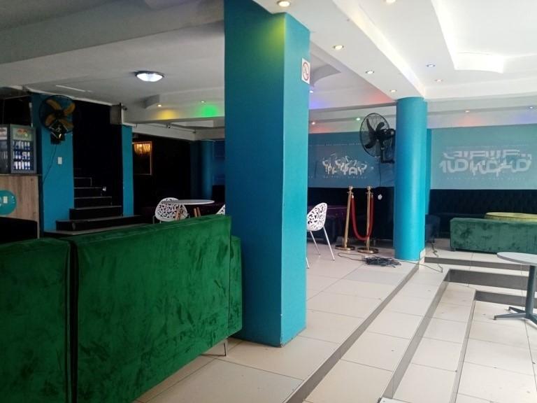 5 Bedroom Property for Sale in Diepkloof Zone 4 Gauteng