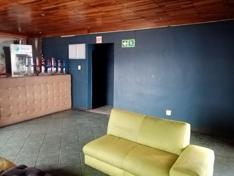 5 Bedroom Property for Sale in Diepkloof Zone 4 Gauteng
