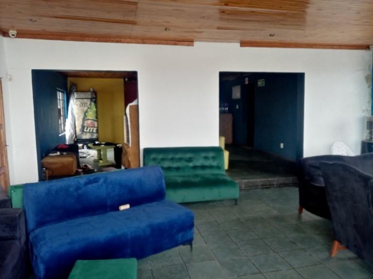 5 Bedroom Property for Sale in Diepkloof Zone 4 Gauteng