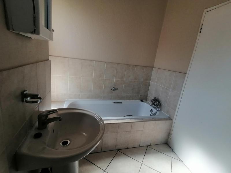 2 Bedroom Property for Sale in Laser Park Gauteng