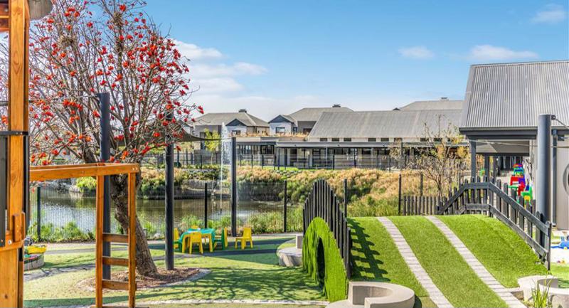 To Let 3 Bedroom Property for Rent in Waterfall Gauteng