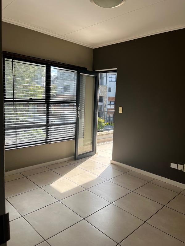 1 Bedroom Property for Sale in Olivedale Gauteng