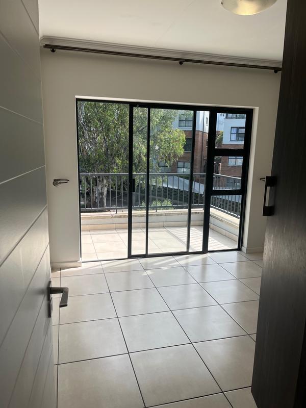 1 Bedroom Property for Sale in Olivedale Gauteng