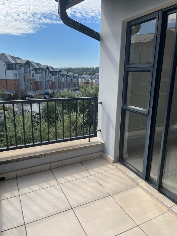 1 Bedroom Property for Sale in Olivedale Gauteng