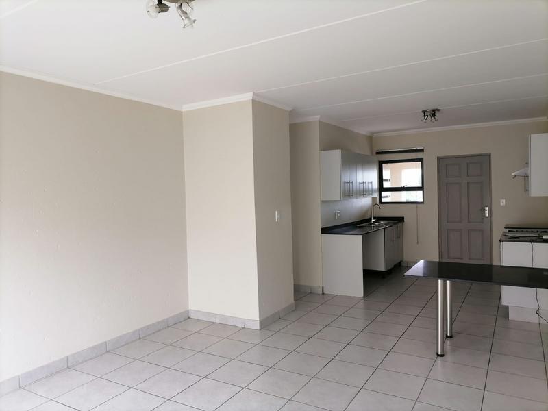 2 Bedroom Property for Sale in Beverley Gauteng