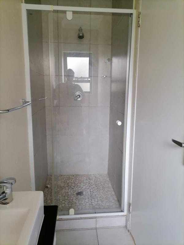 2 Bedroom Property for Sale in Beverley Gauteng