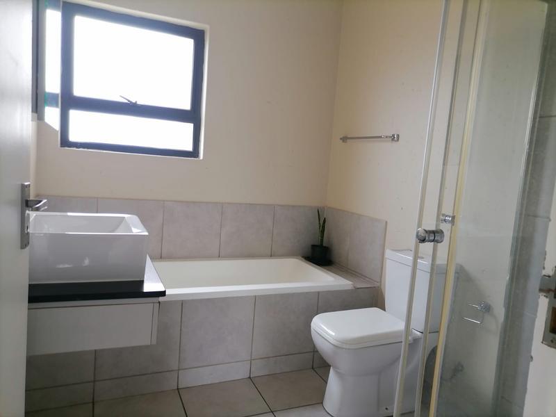 2 Bedroom Property for Sale in Beverley Gauteng