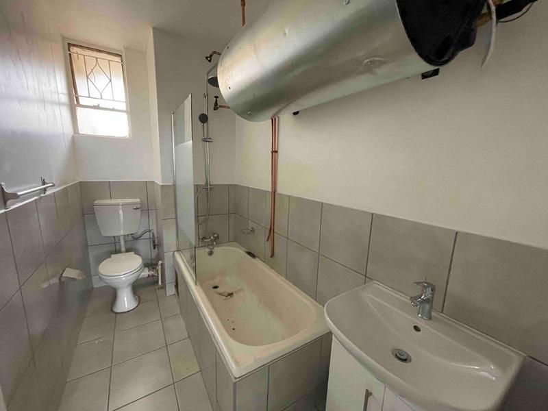 To Let 1 Bedroom Property for Rent in Yeoville Gauteng