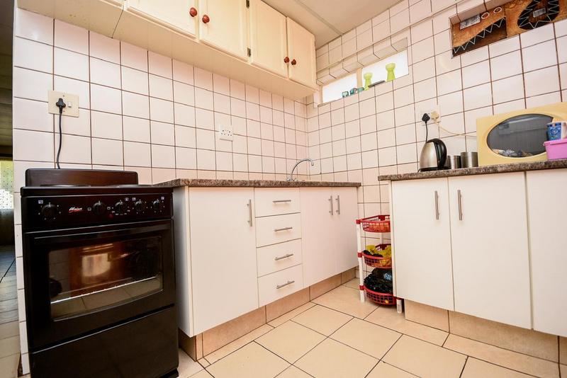 15 Bedroom Property for Sale in Rhodesfield Gauteng